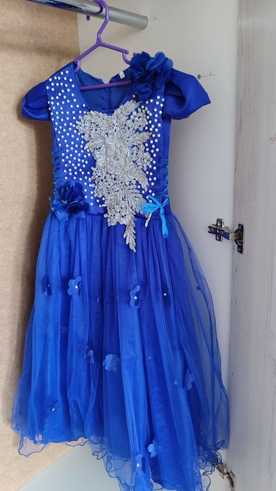 Детский платья .