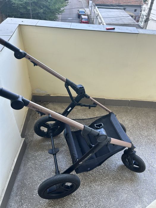 Vand carucior in stare foarte buna