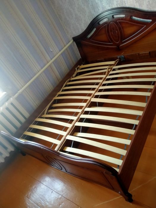 Продам кровать в хорошем состоянии