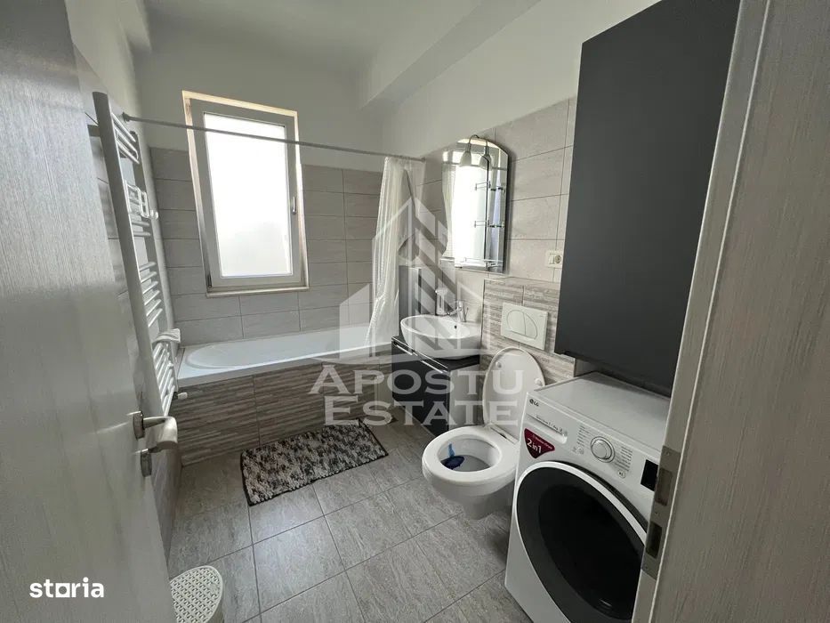 Apartament cu 3 camere, de inchiriat, Dumbravita, Loc de parcare