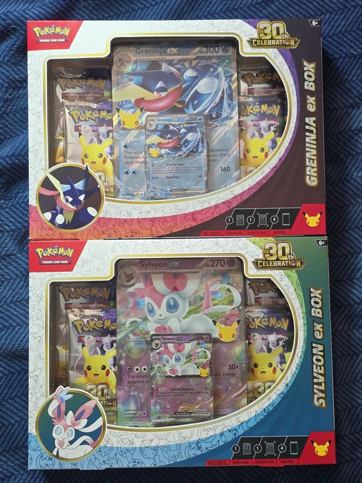 Pokemon 30th Celebration Greninja & Sylveon Ex Box