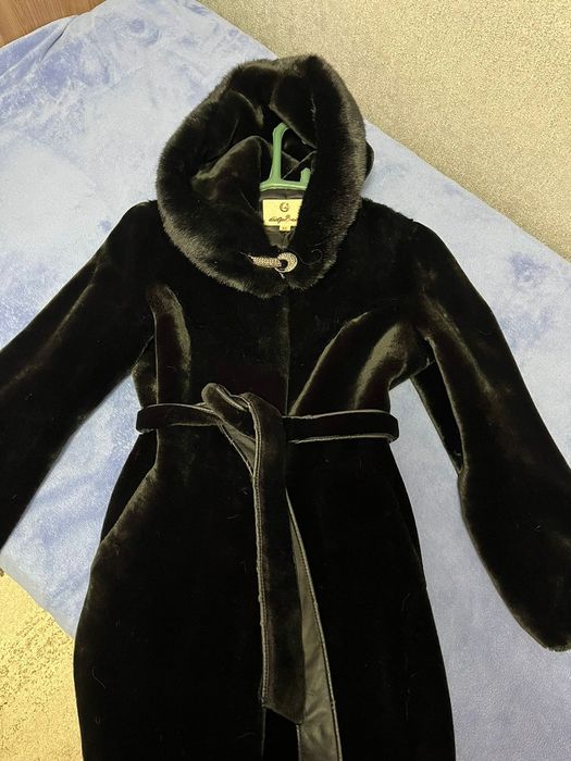 Продам шубу отличного качества