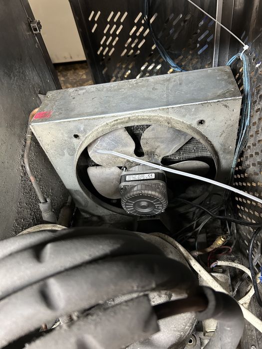 Ремонт холодильников,холодильных витрин,ледогенераторов