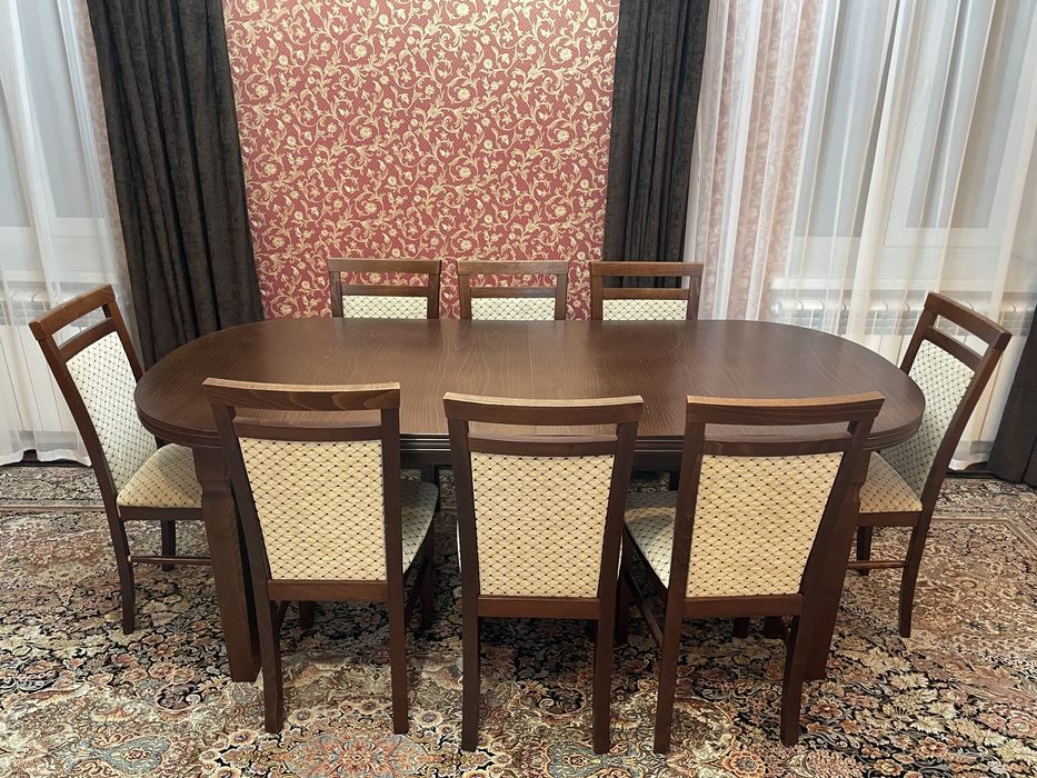 Продам стол со стульями
