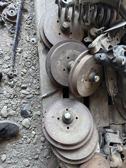 Тормозные диски,барабаны гольф 3,пассат б3,ауди с4