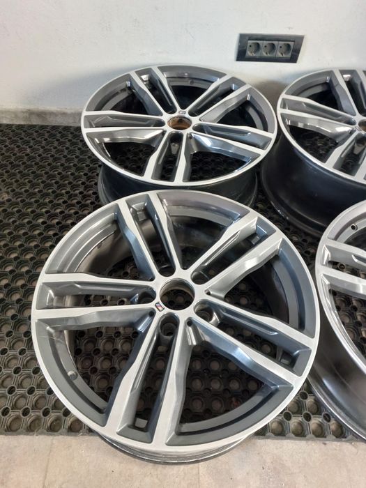 set jante 19 originala bmw 3 f30 f31 f36 m style 704 8j et36 8,5j et4