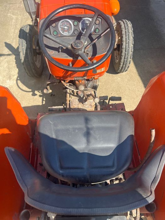 Vand Tractor Fiat 540 - înmatriculat