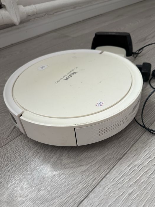 Робот пылесос  Tefal