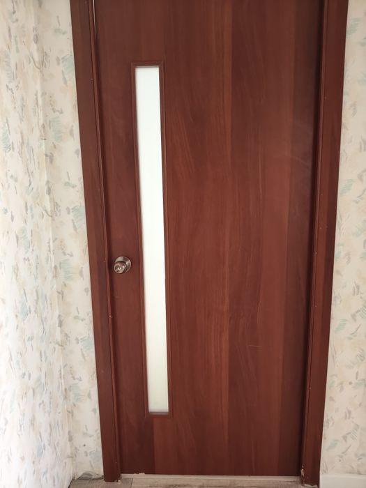 Продам двери, По 3000