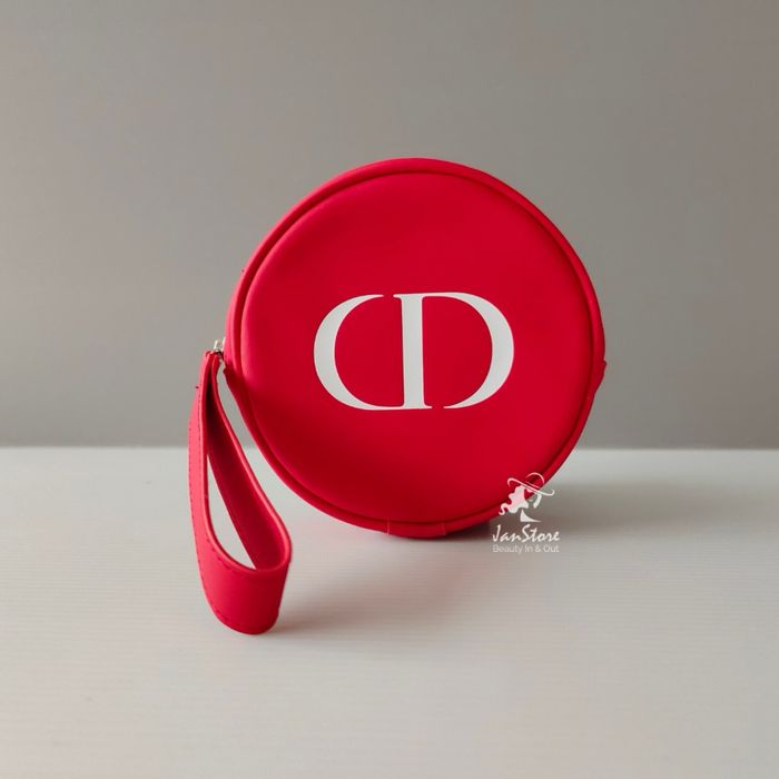 В наличии! Косметички