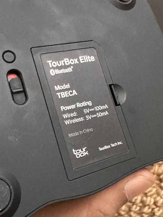 Tourbox Elite контролер за фото/видео