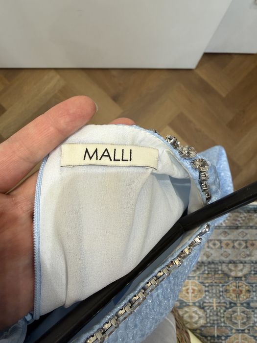 Платье бренда Malli