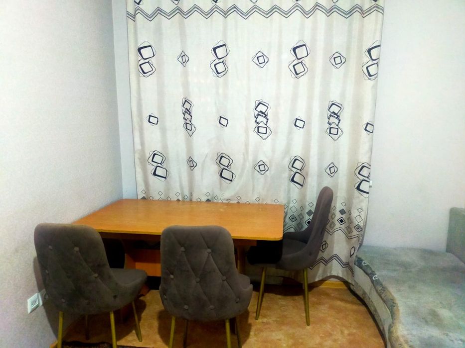 Отдам все мебель даром , самовывоз