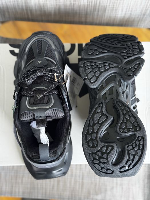 Adidas XLG Deluxe