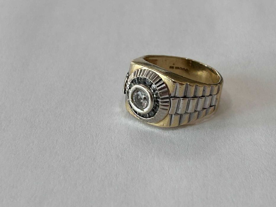 Златен пръстен 14 К 585 / 12,30 гр.