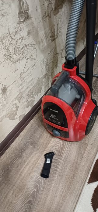Продам пылесос Самсунг
