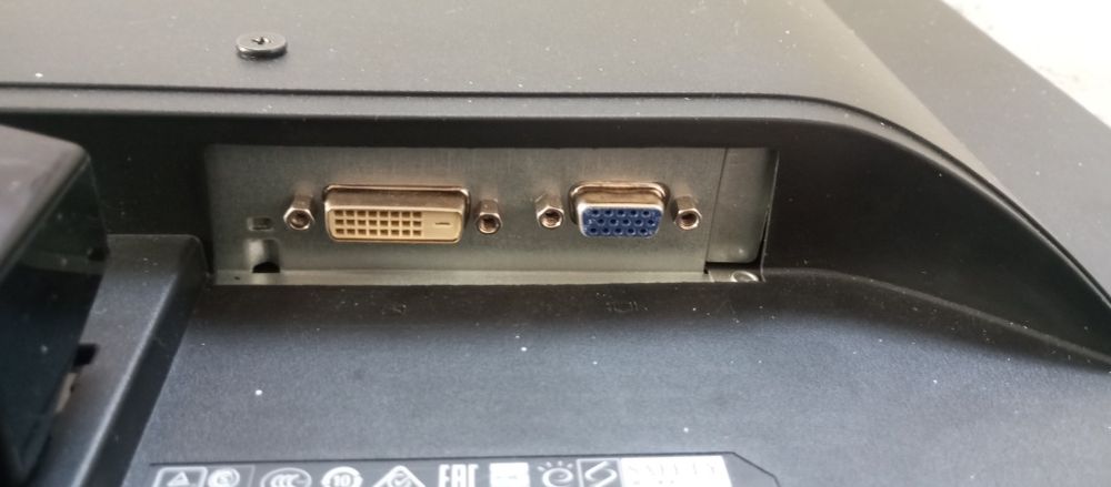 Монитор 60герц 22 дюйма