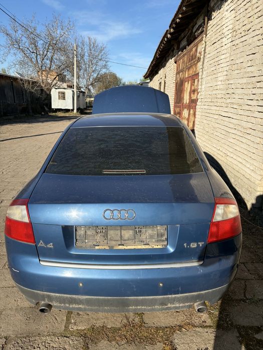 Audi A4 1.8T на части