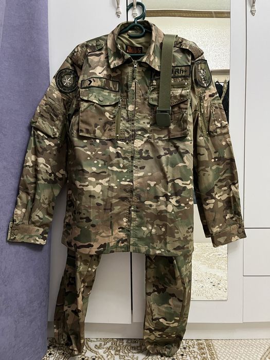 Военный форма комплект