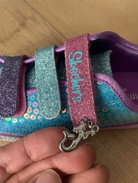Детски светещи маратонки/обувки - Skechers 33 номер