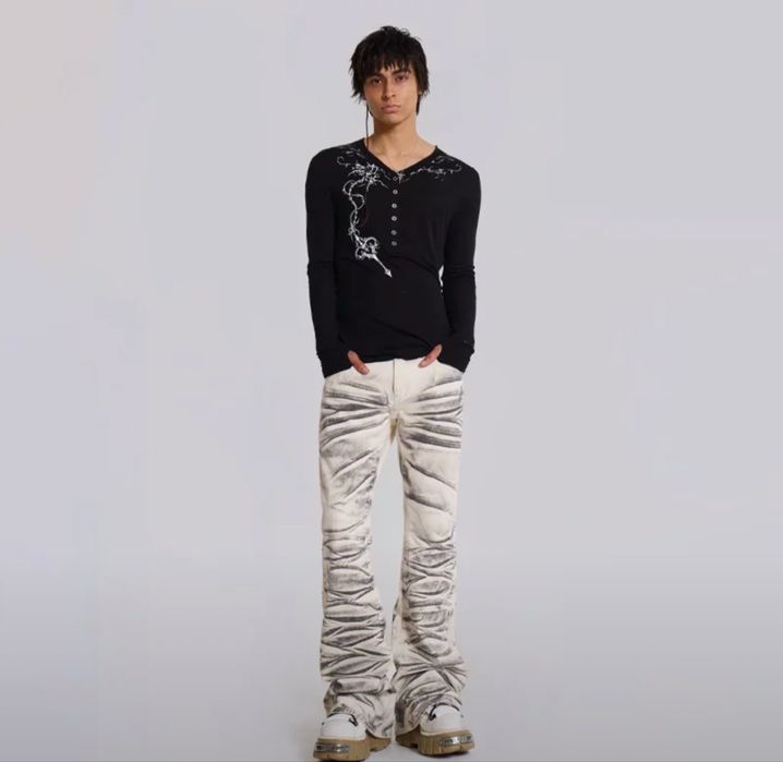 Белые расклешенные джинсы унисекс Opium Style