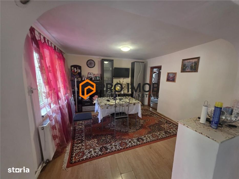 Casa tip parter cu spatiu comercial zona Brailei-Focsani