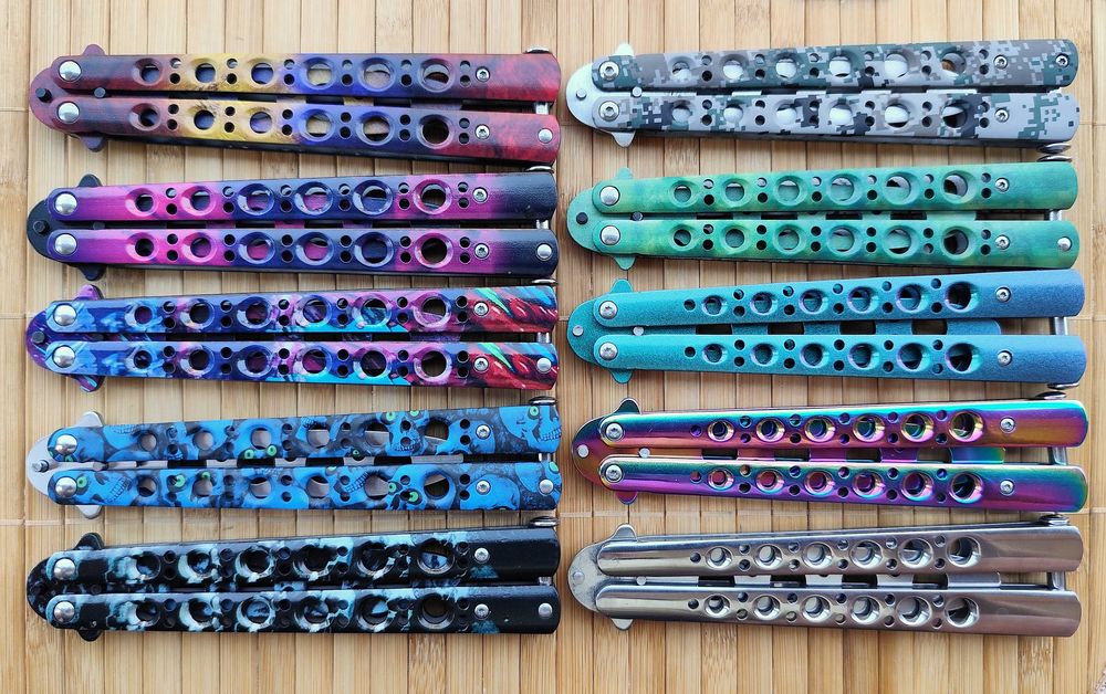 Тренировъчен нож пеперуда / цветове /