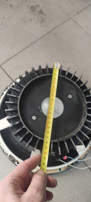 1   difuzor 12 inch/30cm