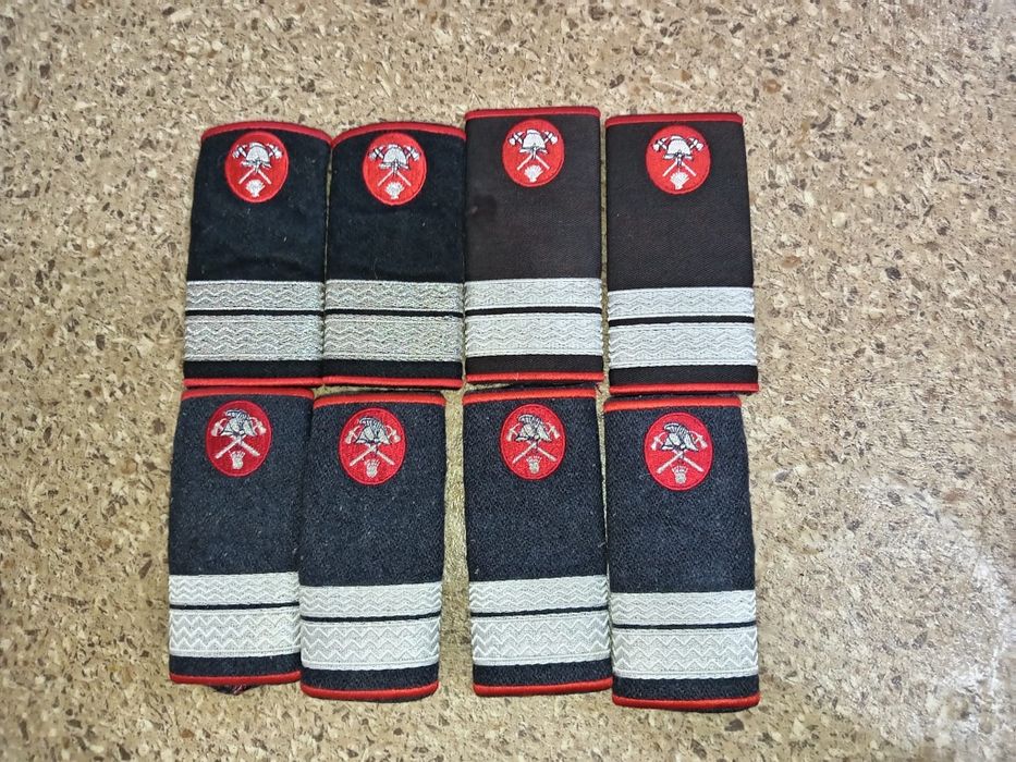Grade militare  de vanzare