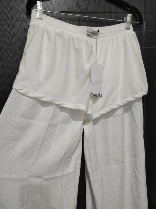 Нов комплект Bershka риза и панталон