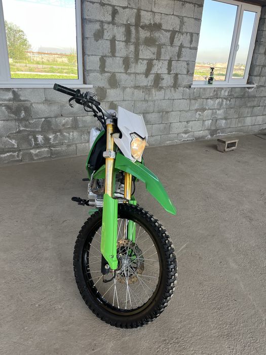 Продам эндуро 06 в идеальном состоянии