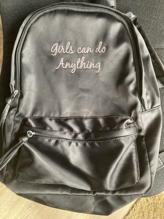 Раница Bershka сатен