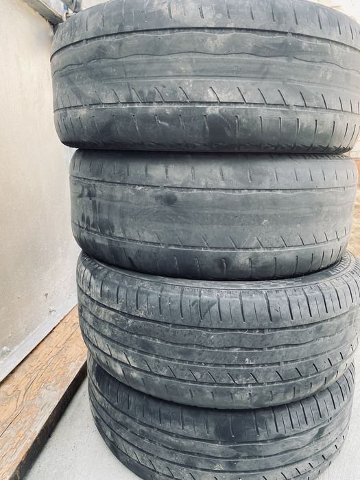 Шины  r17 RoadX 205/50