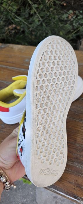 Детски маратонки адисас дисни 31ви номер