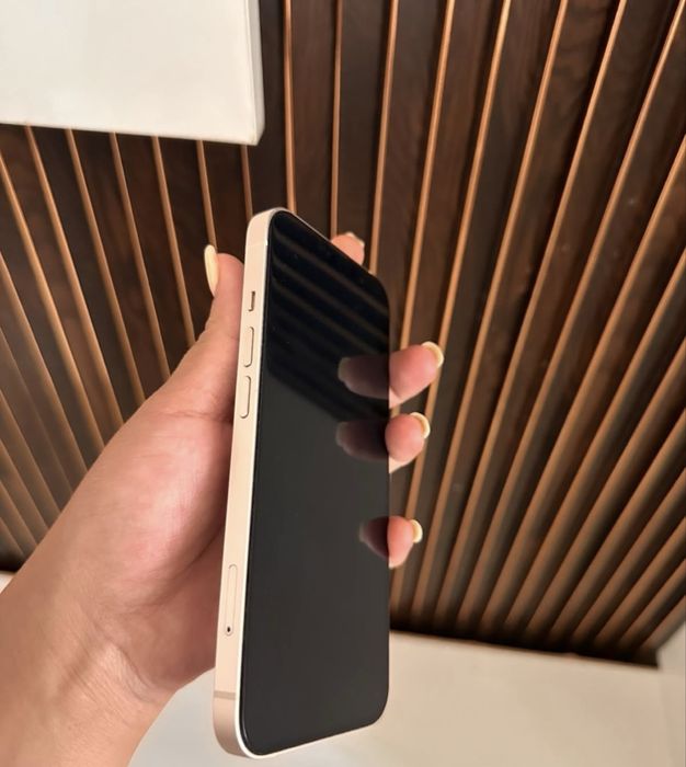 Iphone 13 white 128 gb