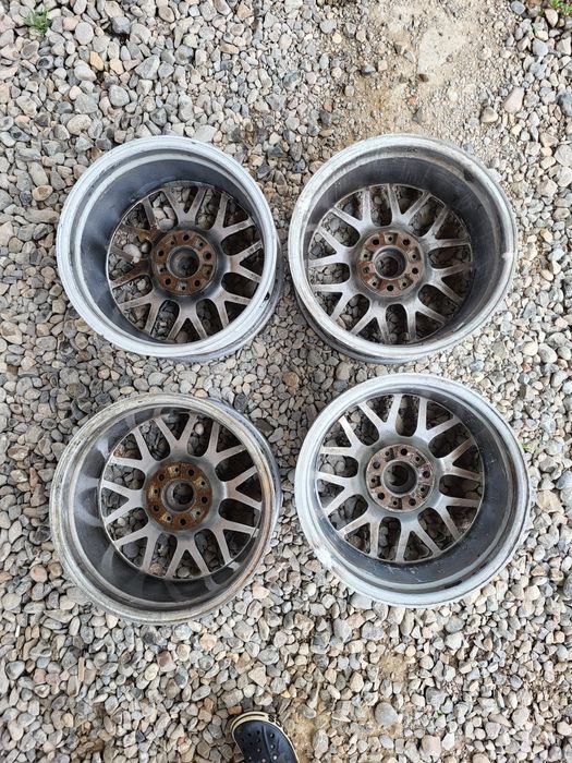 Продам диски бмв комплект R17