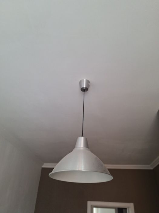 Продам б/у люстру в отличном состоянии