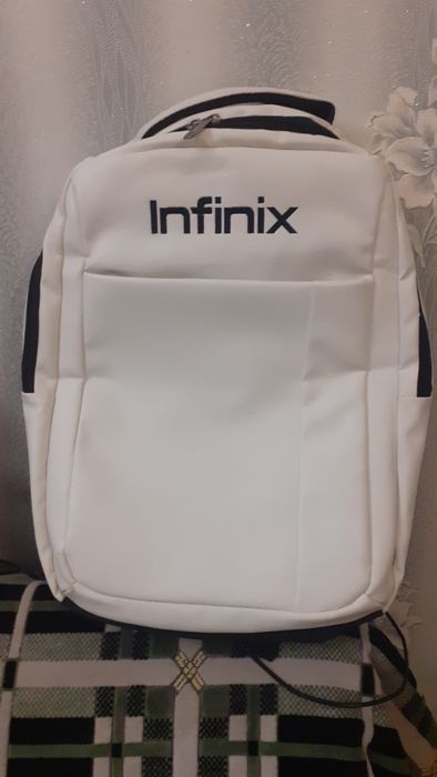 Рюкзак фирменный. .