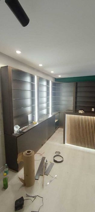 Продается готовый шоурум шкаф премиум-класса
