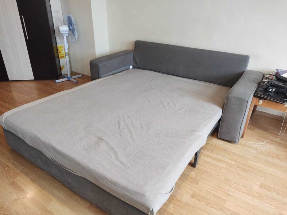 Триместен диван от ИКЕА с функция сън и ракла + подарък - възглавници