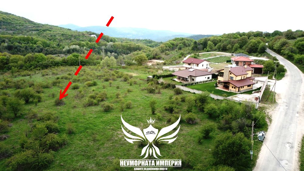 Продавам земя  4000кв.м. в село Гълъбово, първа линия