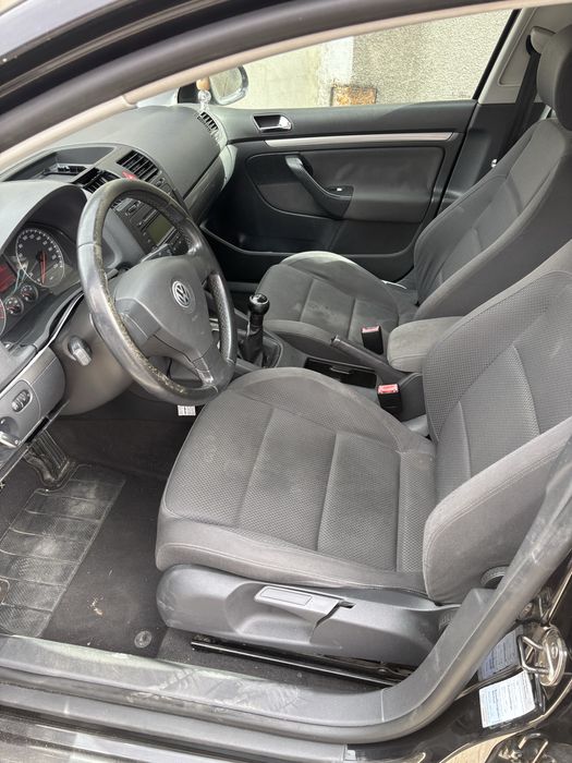 VOLKSWAGEN Golf Sportsvan 2004 — imagine 5