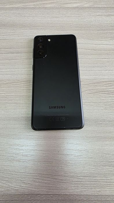 Samsung S21+ память 256 гб