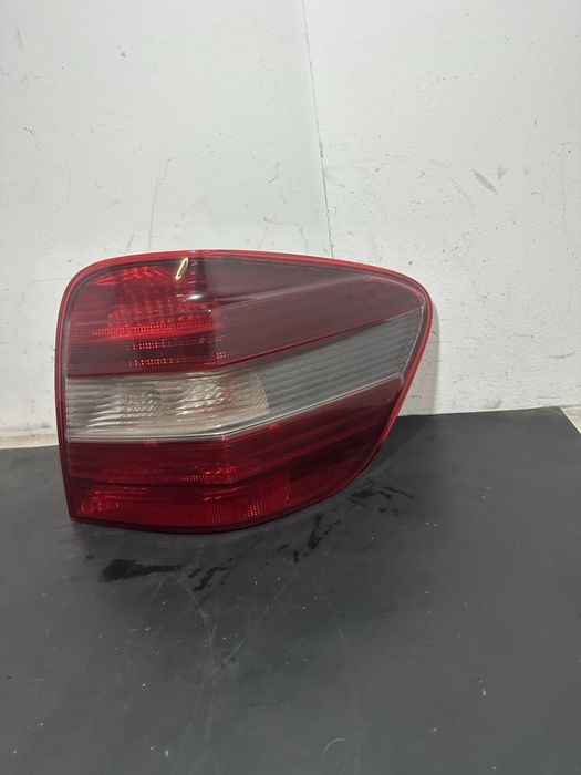 Stop dreapta spate Mercedes ML W164 ml320 ML280