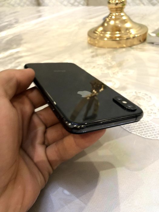 Iphone x ideal holatda.