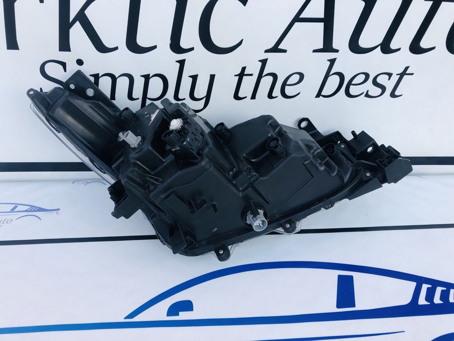 Far stanga Full Led Mazda 3 dupa 2015 cod b63c-51040