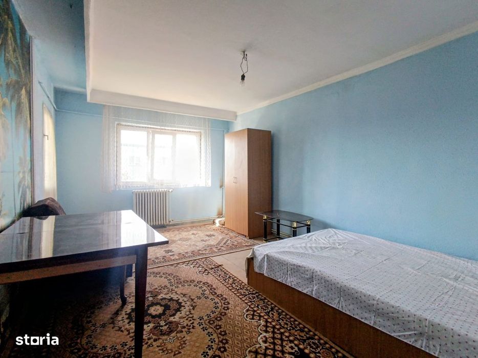 Apartament 3 camere, etaj 4, 75 mp Dr Hacman