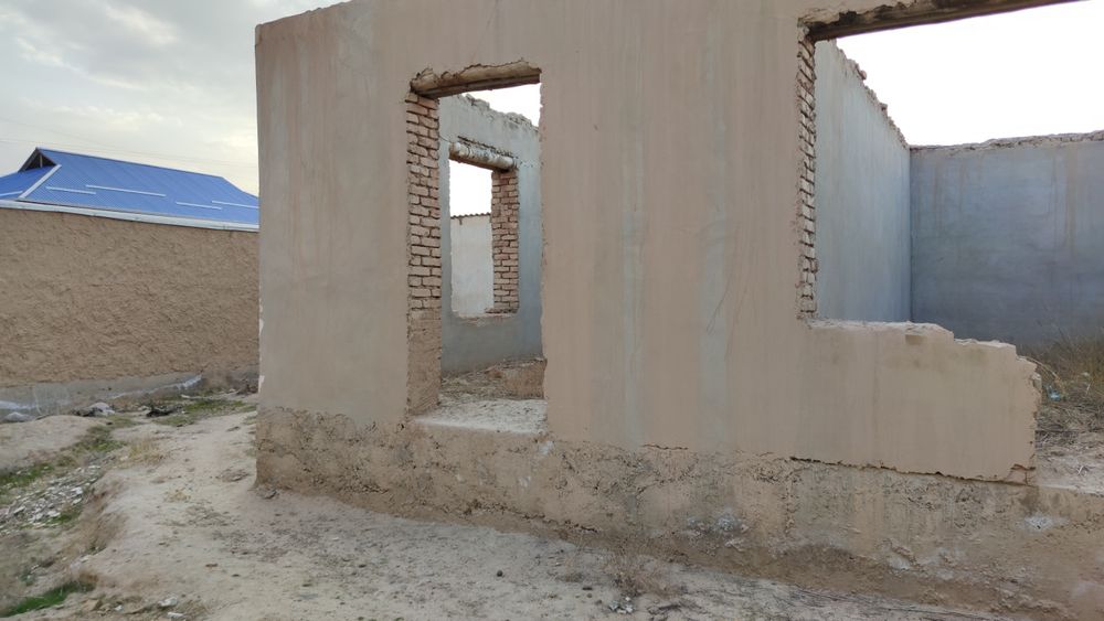 Фарход савхозда ховли- дом сотаман