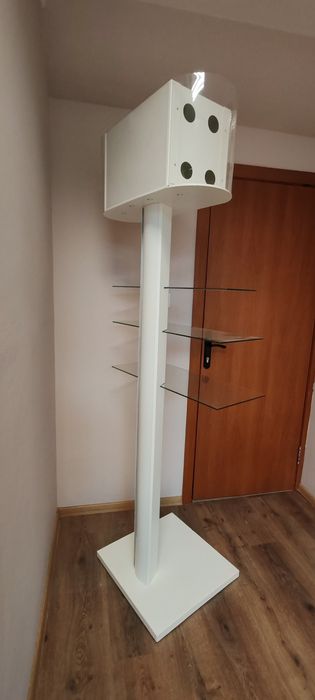 Стелаж / полица / рекламна стойка