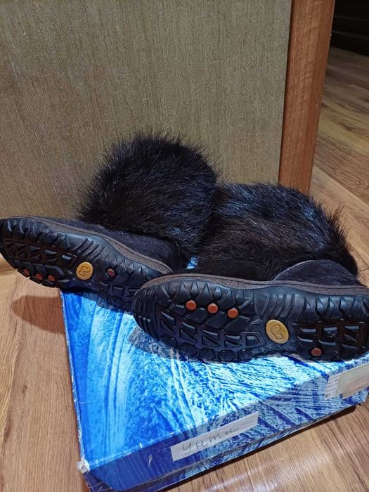 Продам женские сапоги